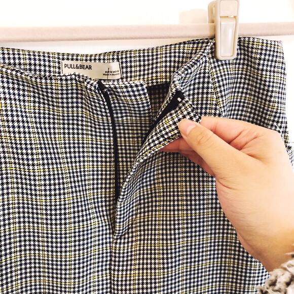 Pull & Bear Patterned Mini Skirt - Picture 13 of 16